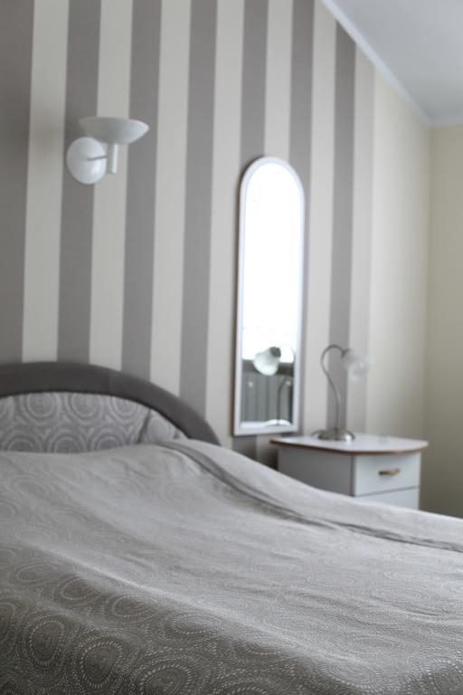 Damroka Bed & Breakfast Леба Стая снимка