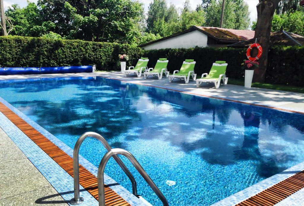 Damroka Bed & Breakfast Леба Екстериор снимка